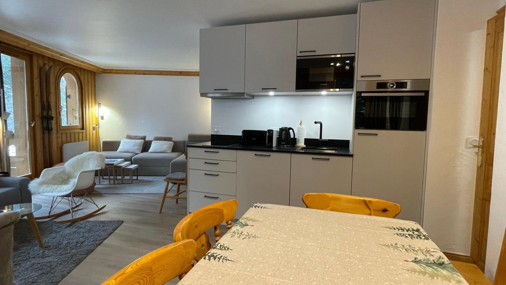 Meribel Centre La Chaudanne, Real Ski In And Out, 3 Bedrooms 2 Bathrooms Newly Renovated, Chalet L'Eperviere Exterior foto